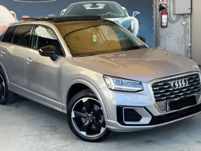 Usata Audi Q2 Sport 116 CV (85 kW) 2017 Grigio SUV