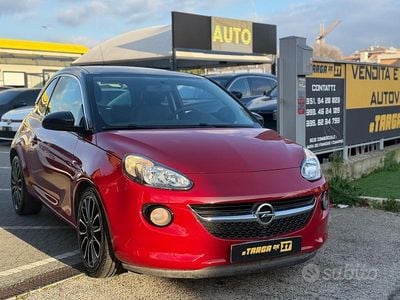 Usata Opel Adam Glam 87 CV (63 kW) 2014 Rosso Utilitaria