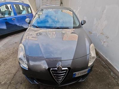 Usata Alfa Romeo Giulietta 105 CV (77 kW) 2013 Grigio Utilitaria