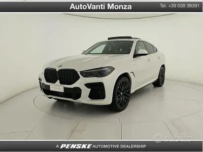 Usado BMW X6 M Sport 286 HP (210 kW) 2023 Branco SUV