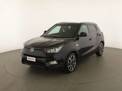 Usata SsangYong Tivoli 128 CV (94 kW) 2017 Nero SUV
