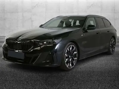 Usata BMW 540 M Sport 286 CV (210 kW) 2025 Nero Station wagon
