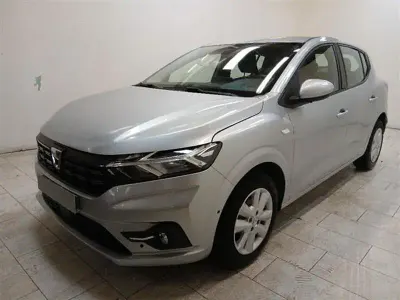 Usata Dacia Sandero Comfort 91 CV (66 kW) 2022 Grigio chiaro