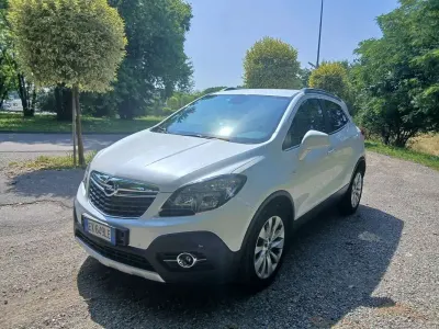 Usata Opel Mokka S 131 CV (96 kW) 2015 Bianco SUV