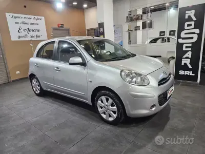 Usata Nissan Micra Tekna 80 CV (58 kW) 2012 Grigio Utilitaria