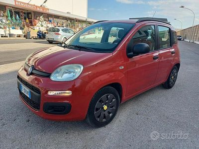 Usata Fiat Panda 69 CV (50 kW) 2014 Rosso Utilitaria