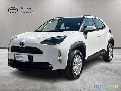 Begagnad Toyota Yaris Hybrid Active 116 HK (85 kW) 2023 Vit Pickup