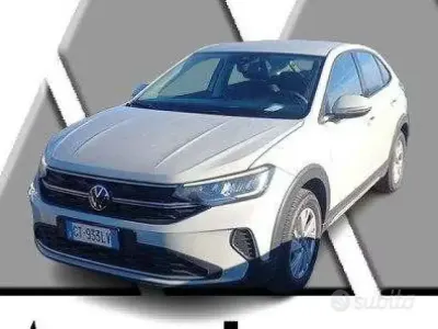 Używany VW Taigo GT 110 KM (80 kW) 2024 Biały SUV
