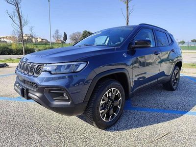 Usata Jeep Compass Trailhawk 241 CV (177 kW) 2022 Blu/azzurro SUV