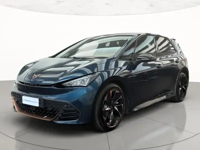 Usata Cupra Born 2025 Blu aurora Utilitaria