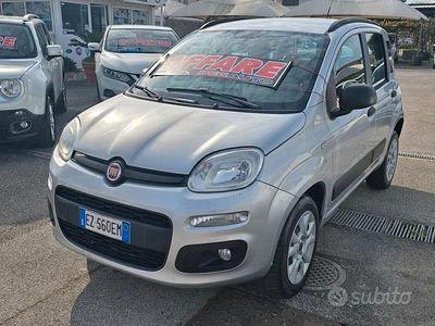 Argento Usata 2015 Fiat Panda Easy Utilitaria | 4500 € (Buon prezzo)