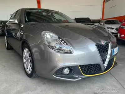 Second-hand Alfa Romeo Giulietta Super 120 CP (88 kW) 2016 Gri Hatchback