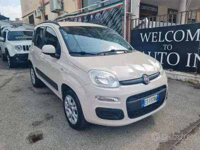 Usata Fiat Panda Lounge 80 CV (58 kW) 2014 Utilitaria