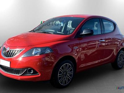 Usata Lancia Ypsilon Gold 69 CV (50 kW) 2023 Rosso Utilitaria