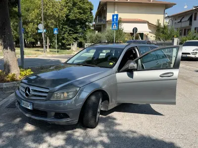 Usata Mercedes C220 Avantgarde 170 CV (125 kW) 2008 Grigio Station wagon