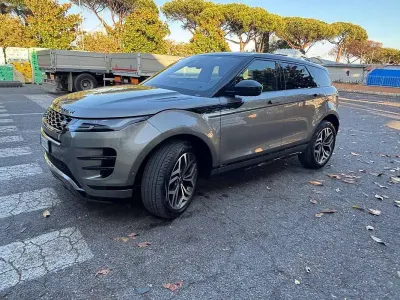 Usata Land Rover Range Rover evoque R-Dynamic 179 CV (131 kW) 2020 Argento SUV