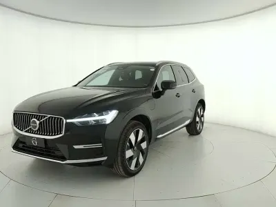 Nouvelle Volvo XC60 Plus 253 ch (186 kW) 2025 Noir SUV