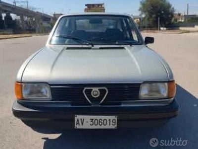 Usata Alfa Romeo Alfasud Super 83 CV (61 kW) 1980 Grigio Berlina