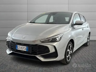 Usata MG MG3 Luxury 102 CV (75 kW) 2025 Grigio Utilitaria