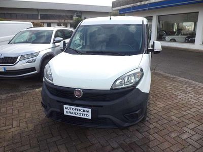 Usata Fiat Doblò 95 CV (69 kW) 2019 Bianco Monovolume