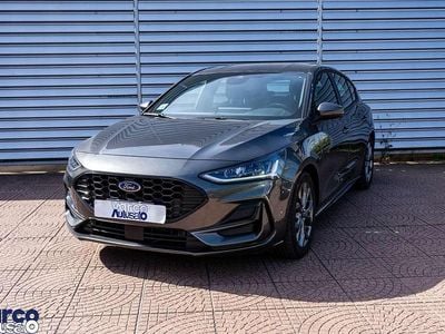 Begagnad Ford Focus ST-Line 125 HK (91 kW) 2023 Grå Minibuss