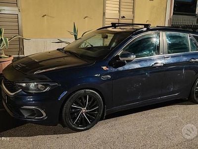 Usata Fiat Tipo Easy 120 CV (88 kW) 2018 Blu Station wagon