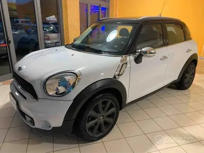 Usata Mini Countryman 143 CV (105 kW) 2013 Bianco SUV