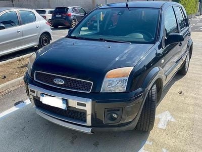 Usata Ford Fusion Titanium 90 CV (66 kW) 2008 Nero Utilitaria