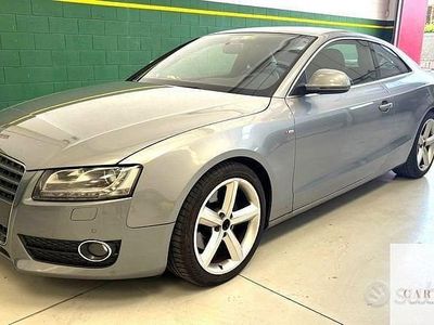 Grigio Usata 2009 Audi A5 Ambiente Coupé | 9900 € (Buon prezzo)