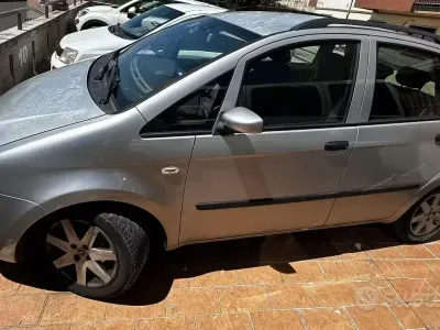 Usata Fiat Idea 70 CV (51 kW) 2005 Grigio Monovolume