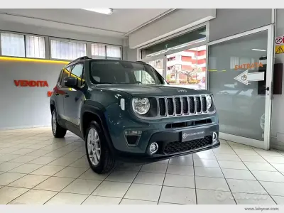Begagnad Jeep Renegade Limited 140 HK (102 kW) 2019 Grå SUV