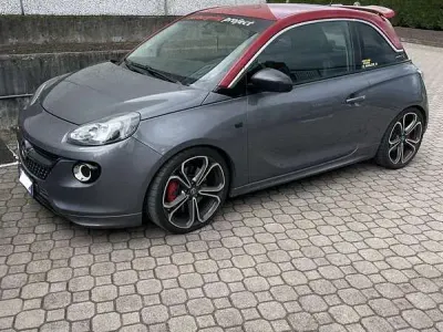 Usata Opel Adam S 150 CV (110 kW) 2015 Utilitaria
