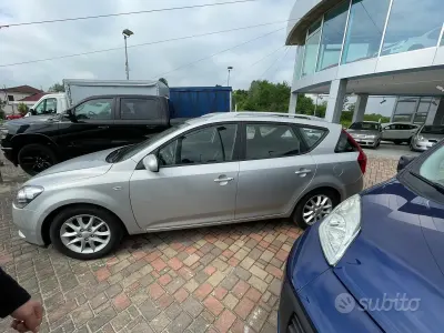 Usata Kia Ceed 2010 Grigio Utilitaria
