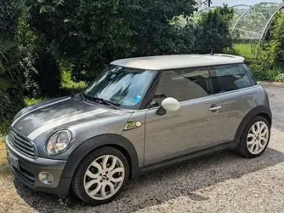 Usata Mini One D 90 CV (66 kW) 2009 Grigio Utilitaria