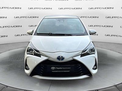 Usata Toyota Yaris Hybrid Active 101 CV (74 kW) 2019 Bianco Utilitaria
