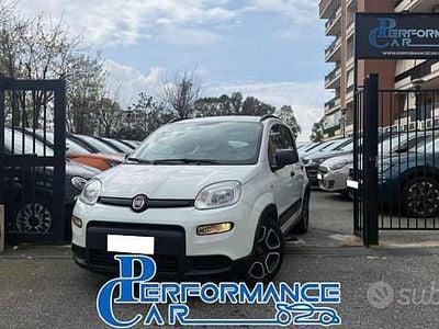 Begagnad Fiat Panda City Life 69 HK (50 kW) 2021 Vit Halvkombi