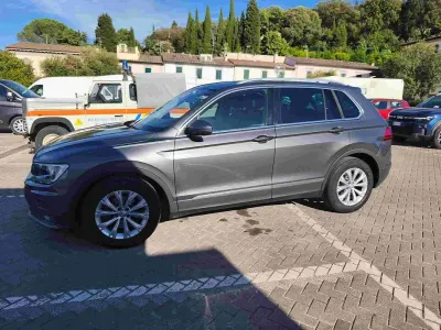 Usata VW Tiguan Business 116 CV (85 kW) 2018 Grigio SUV