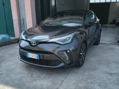Usata Toyota C-HR