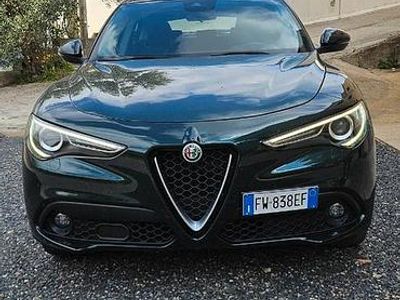 Usata Alfa Romeo Stelvio 190 CV (139 kW) 2019 Verde SUV