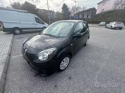 Usata Renault Twingo 65 CV (47 kW) 2008 Nero Utilitaria