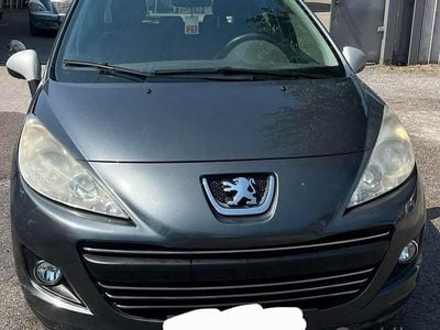 Usata Peugeot 207 93 CV (68 kW) 2010 Grigio Berlina