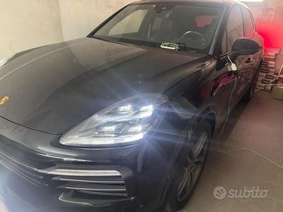 Usata Porsche Cayenne 340 CV (250 kW) 2022 Nero SUV