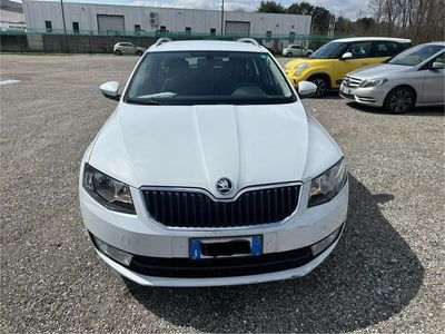 usata Skoda Octavia 1.6 TDI CR 110 CV Wagon Executive