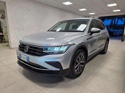 Usata VW Tiguan Life 150 CV (110 kW) 2022 Grigio SUV