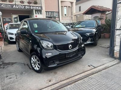 Begagnad Smart ForFour Passion 71 HK (52 kW) 2017 Svart Halvkombi
