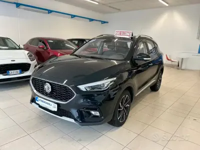 Usata MG ZS Luxury 106 CV (77 kW) 2023 Nero SUV