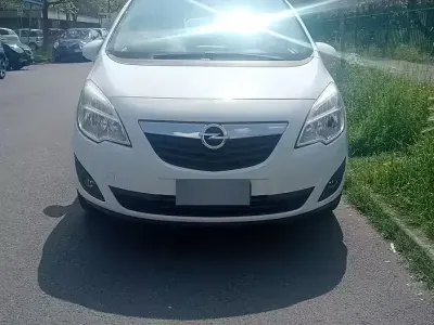 Usata Opel Meriva 120 CV (88 kW) 2017 Bianco Monovolume