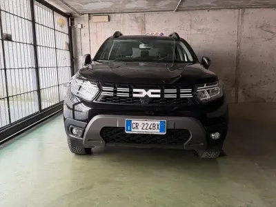 Usata Dacia Duster Journey 101 CV (74 kW) 2023 Nero SUV