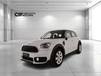 Käytetty Mini One D Countryman Business 116 HP (85 kW) 2017 Valkoinen Katumaasturi