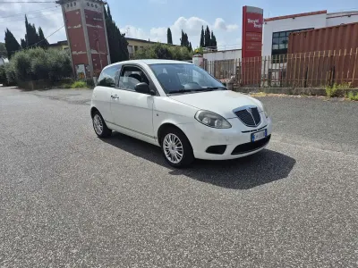 Usata Lancia Ypsilon